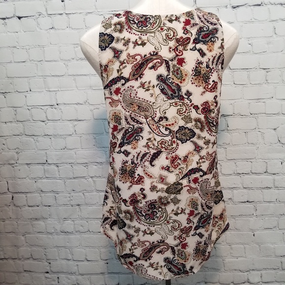 DANIEL RAINN paisley top - Picture 4 of 7